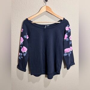 🔥BUY TWO GET ONE 50% OFF🔥
*Discount applied when you create a bundle*